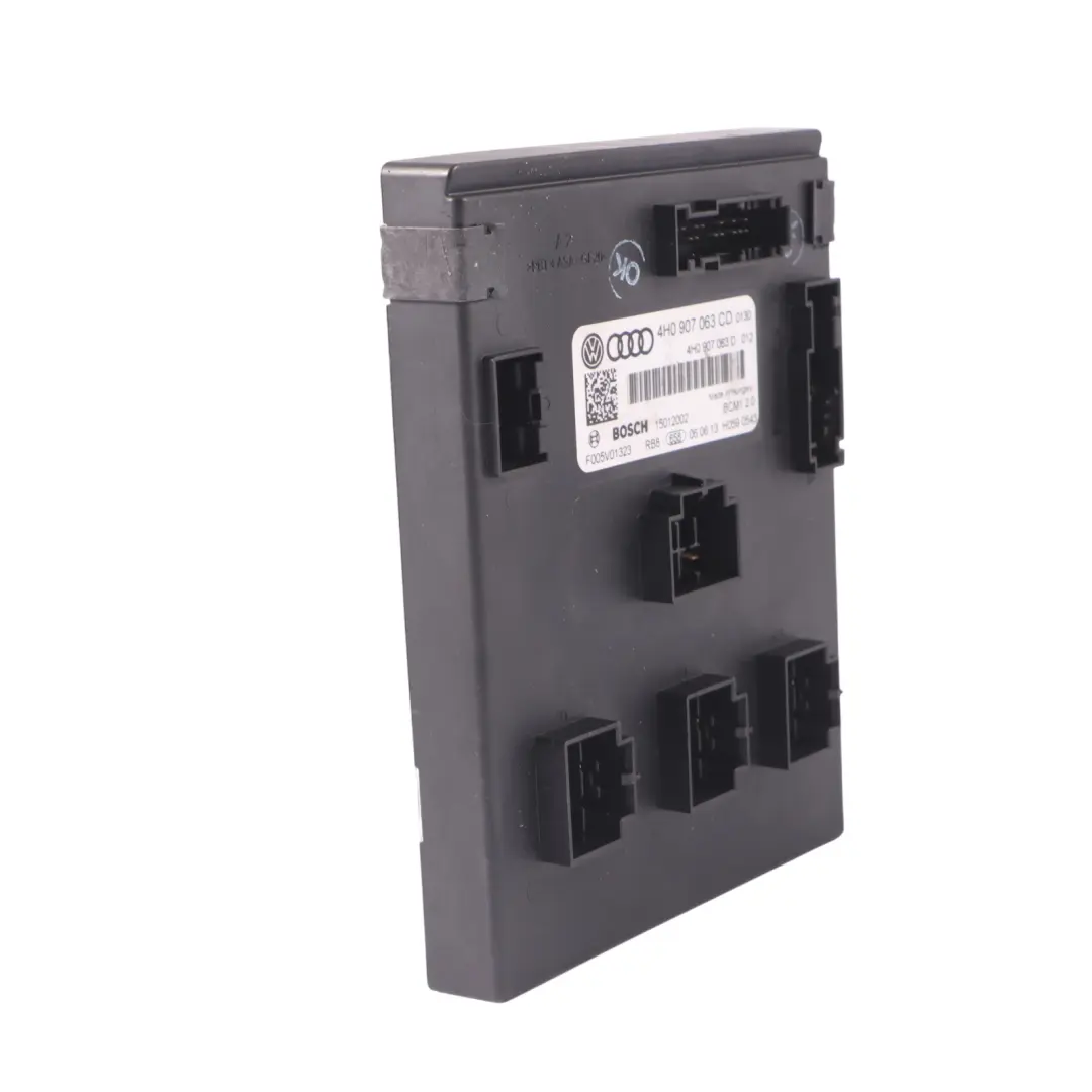 A8L 4H Módulo de control de confort a bordo CCM Unidad ECU para Audi con número de pieza 4H0907063CD Audi A8L 4H Módulo de control de confort a bordo CCM Unidad ECU - SKU 4H0907063CD - Número de pieza 4H0907063CD