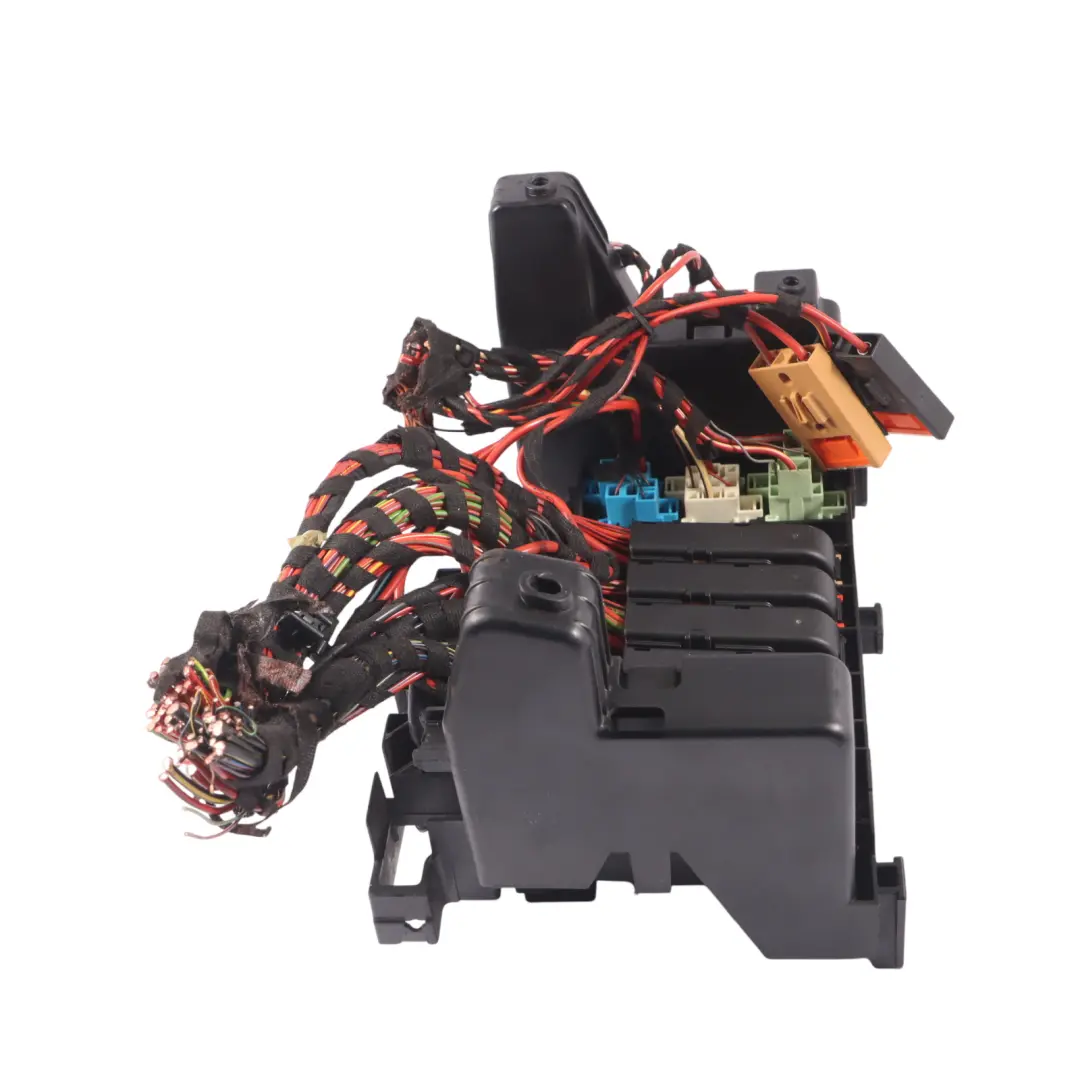 Audi A8 D4 4H Relé Soporte Fusible Caja de Conexiones - SKU 4H0907348C - Número de pieza 4H0907348C