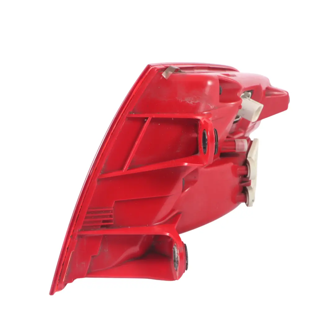 Feu Arrière Extérieur À LED Gauche pour Audi A8 D4 à propos du numéro de pièce 4H0945095 Audi A8 D4 Feu Arrière Extérieur À LED Gauche - SKU 4H0945095 - Numéro de pièce 4H0945095