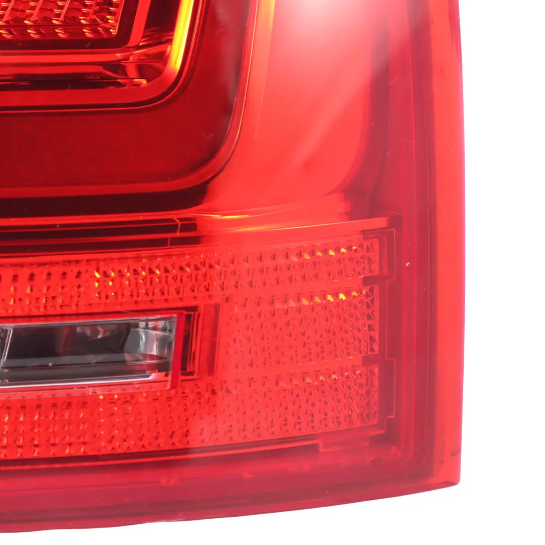 AUDI A8L 4H Hintere Kotflügel Lampe Rücklicht Außen LED Rechts - SKU 4H0945096 - Teilenummer 4H0945096