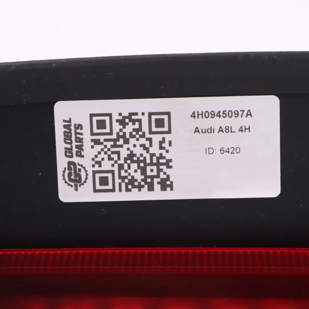 A8L 4H Feu arrière additionnel troisième feu stop pour Audi à propos du numéro de pièce 4H0945097A Audi A8L 4H Feu arrière additionnel troisième feu stop - SKU 4H0945097A - Numéro de pièce 4H0945097A