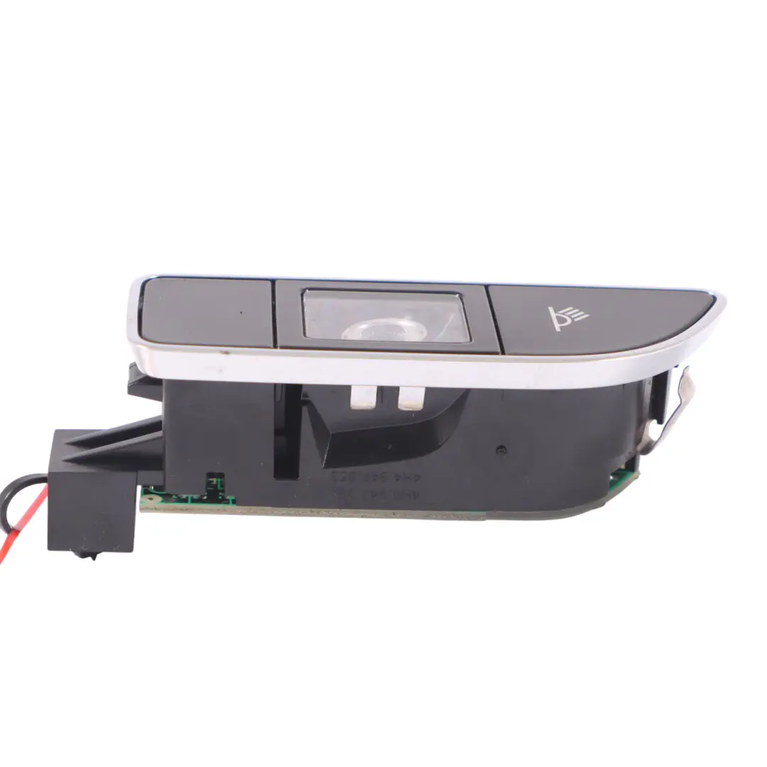 A8L 4H Lampe de lecture intérieure de toit arrière gauche pour Audi à propos du numéro de pièce 4H0947353 Audi A8L 4H Lampe de lecture intérieure de toit arrière gauche - SKU 4H0947353 - Numéro de pièce 4H0947353