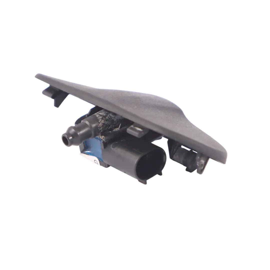 A8L 4H Front Heated Windshield Nozzle Spray Jet Left N/S to Audi with Part number 4H0955987 Audi A8L 4H Front Heated Windshield Nozzle Spray Jet Left N/S - SKU 4H0955987 - Part number 4H0955987