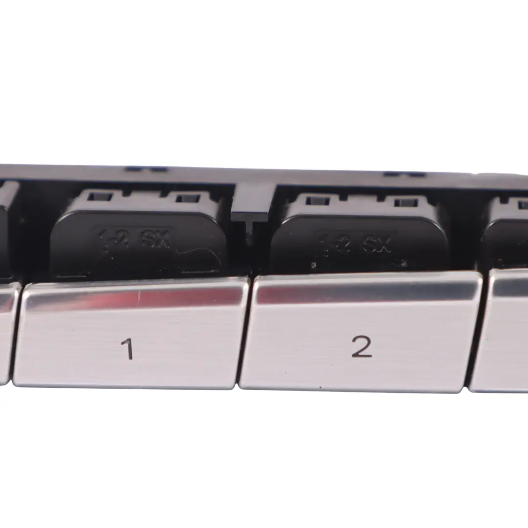 A8L 4H comando regolazione memoria sedili anteriori sinistra per Audi con numero di parte 4H0959769D Audi A8L 4H comando regolazione memoria sedili anteriori sinistra - SKU 4H0959769D - Numero di parte 4H0959769D