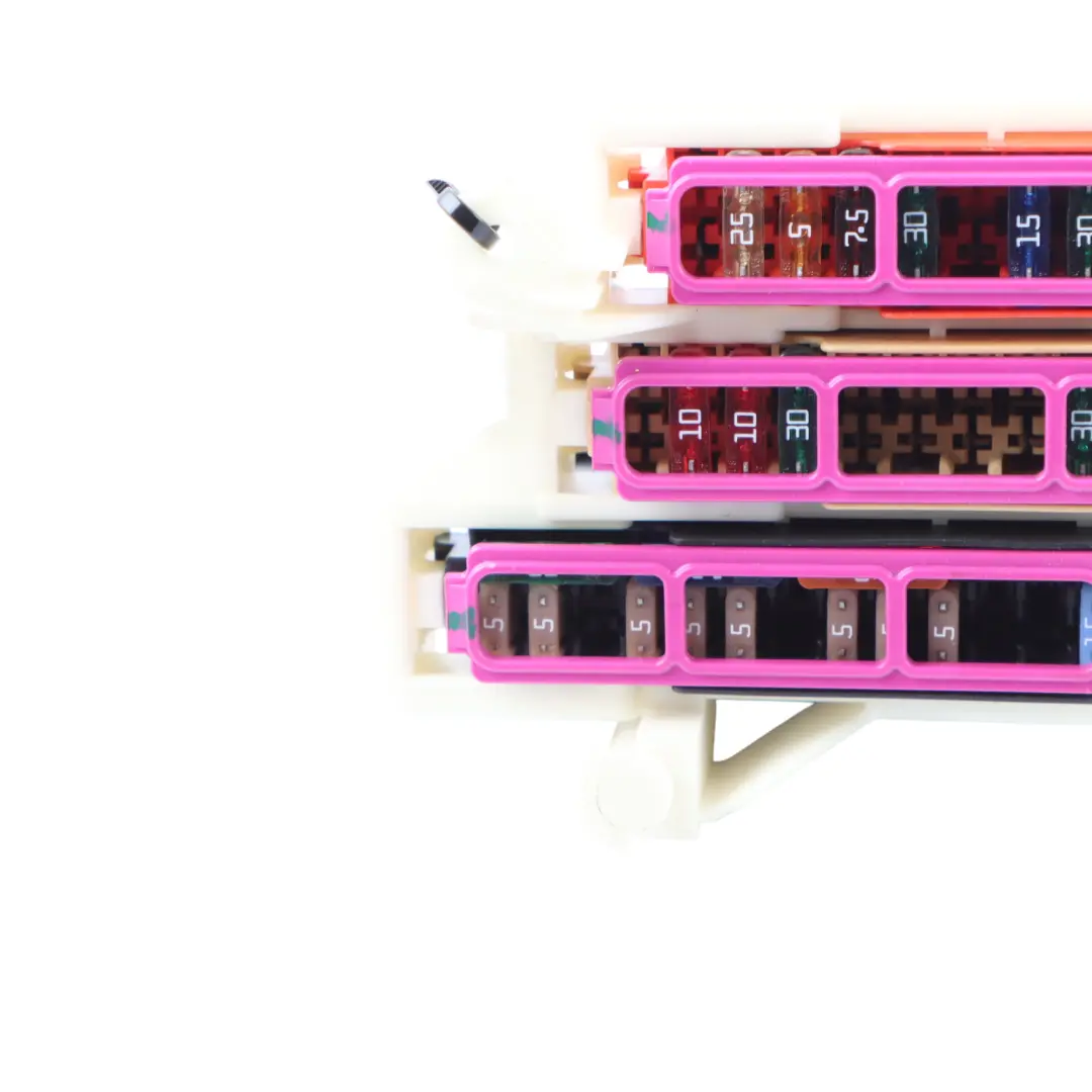 Fuse Relay Box Module Control Unit to Audi A7 4G with Part number 4H0971845AD Audi A7 4G Fuse Relay Box Module Control Unit - SKU 4H0971845AD - Part number 4H0971845AD