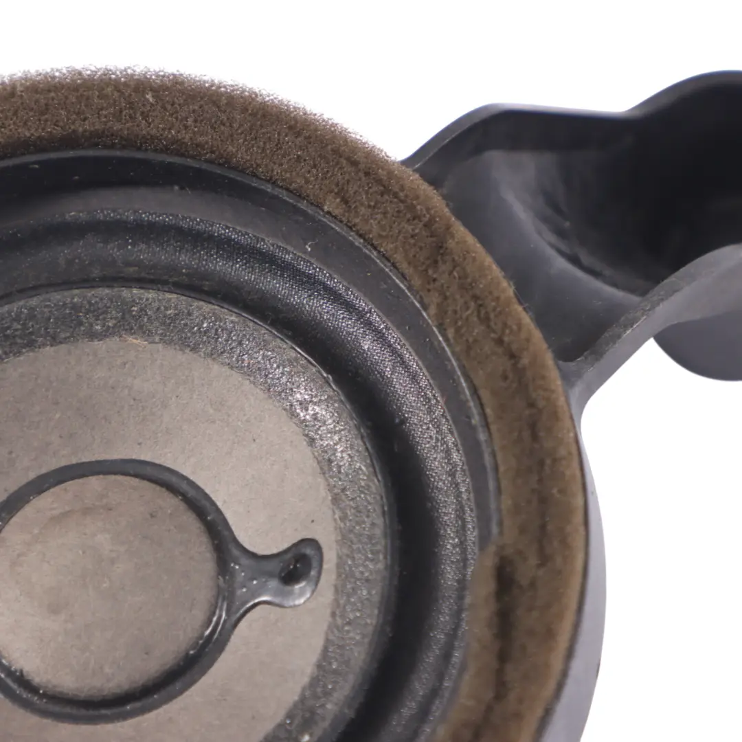 A8L 4H Door Speaker Bose Rear Right O/S to Audi with Part number 4H1035402A Audi A8L 4H Door Speaker Bose Rear Right O/S - SKU 4H1035402A - Part number 4H1035402A