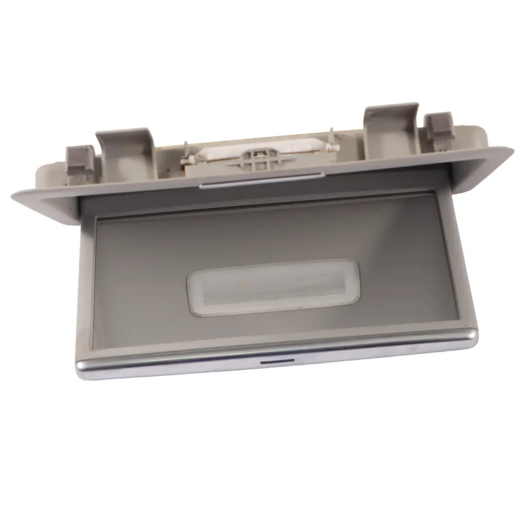 A8L 4H Tetto Headliner Specchio di Vanità Interno per Audi con numero di parte 4H4858563A Audi A8L 4H Tetto Headliner Specchio di Vanità Interno - SKU 4H4858563A - Numero di parte 4H4858563A