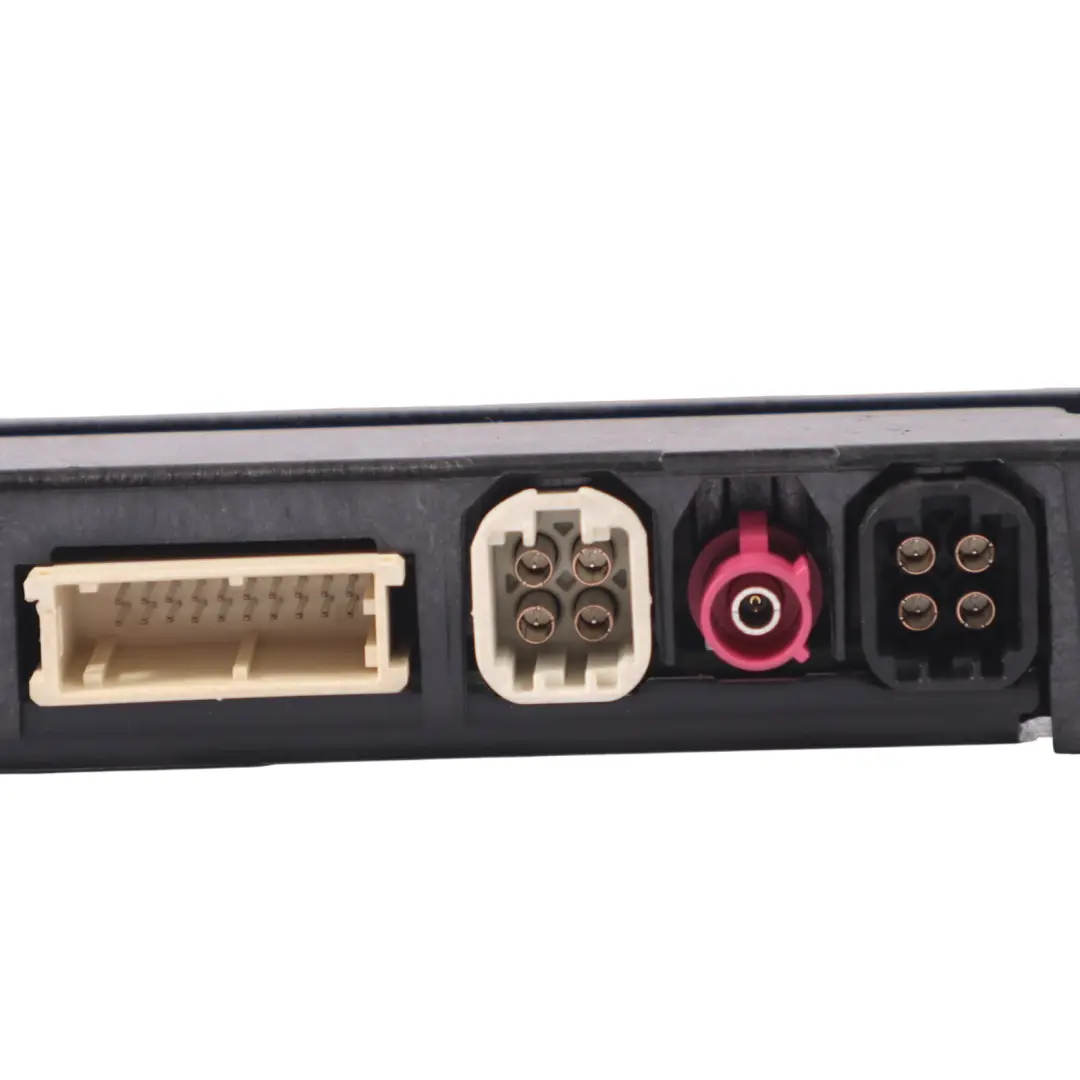 comunicazione telematica modulo di controllo unità ECU per Audi A4 B9 con numero di parte 4KE035282H Audi A4 B9 comunicazione telematica modulo di controllo unità ECU - SKU 4KE035282H - Numero di parte 4KE035282H