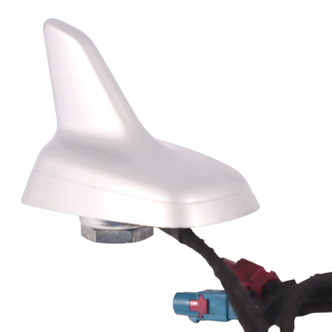 Audi Q7 4L Roof Antenna Aerial Shark Top Ice Silver Metallic - X7W - SKU 4L0035503L-ICS - Part number 4L0035503L