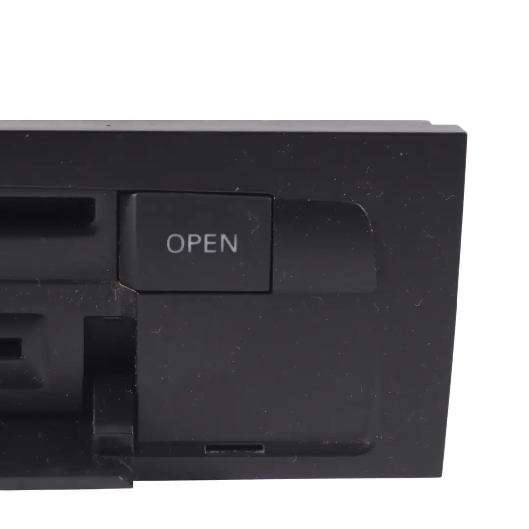 Audi Q7 4L Multimedia Stereo Sat Nav SD CD Player Radio Head Unit - SKU 4L0035670 - Part number 4L0035670