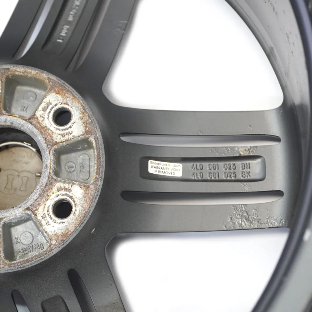 Jante Alliage Grise 21" À Rayons Étoilés 10J ET:44 pour Audi Q7 4L à propos du numéro de pièce 4L0601025BH Audi Q7 4L Jante Alliage Grise 21" À Rayons Étoilés 10J ET:44 - SKU 4L0601025BH-2 - Numéro de pièce 4L0601025BH