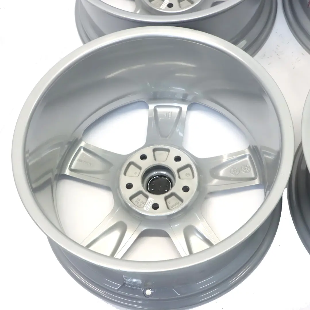 Argento Cerchi in lega Set 20" 9J ET:60 Star Spoke per Audi Q7 4L con numero di parte 4L0601025H Audi Q7 4L Argento Cerchi in lega Set 20" 9J ET:60 Star Spoke - SKU 4L0601025H - Numero di parte 4L0601025H