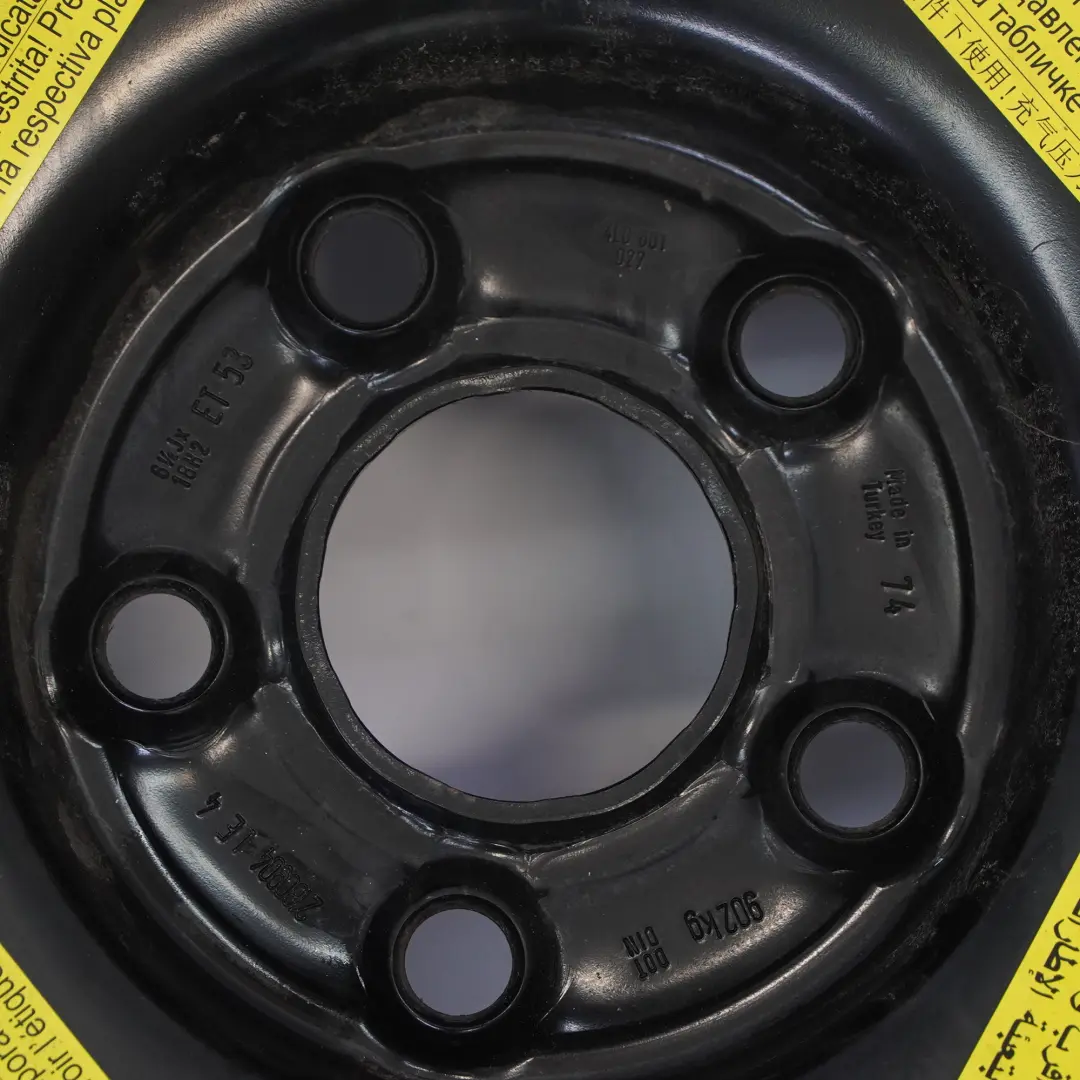 Rueda de repuesto R18 4J Vredestein 195/75 ET53 para Audi Q7 4L con número de pieza 4L0601027 Audi Q7 4L Rueda de repuesto R18 4J Vredestein 195/75 ET53 - SKU 4L0601027 - Número de pieza 4L0601027