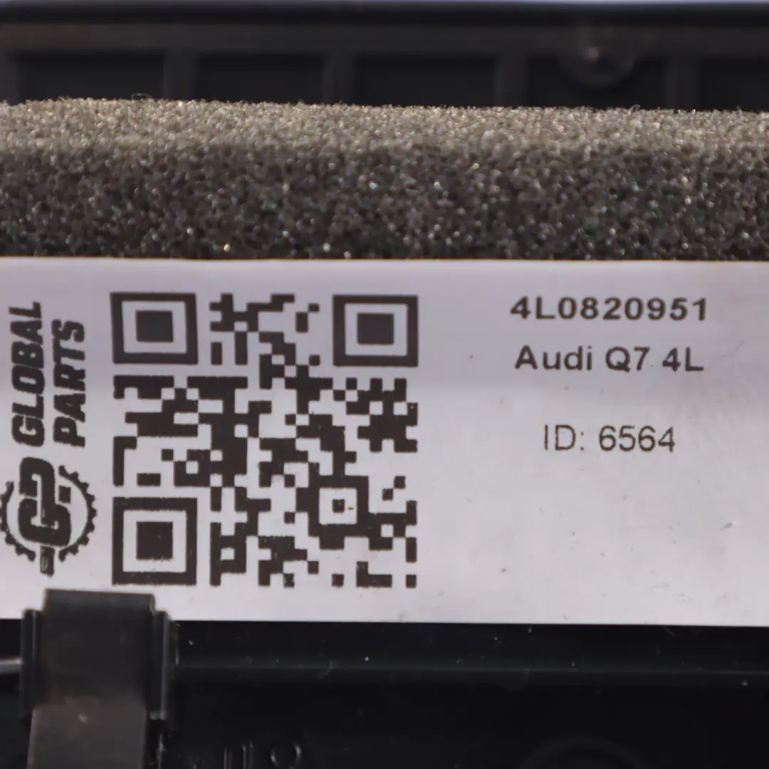 Audi Q7 4L Grille d'aération Tableau bord Interrupteur danger avant - SKU 4L0820951 - Numéro de pièce 4L0820951