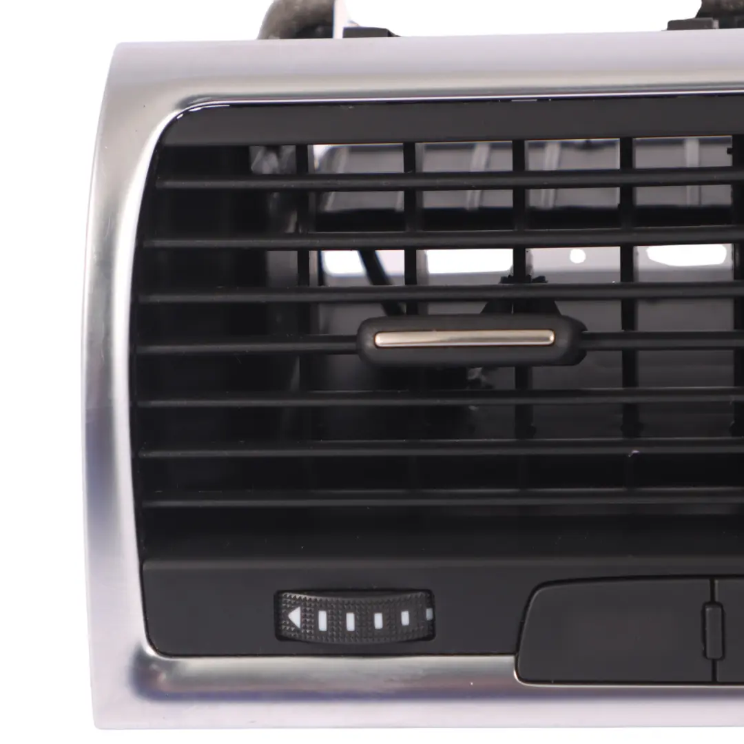 Rejilla ventilación Salpicadero emergencia delantero para Audi Q7 4L con número de pieza 4L0820951 Audi Q7 4L Rejilla ventilación Salpicadero emergencia delantero - SKU 4L0820951 - Número de pieza 4L0820951