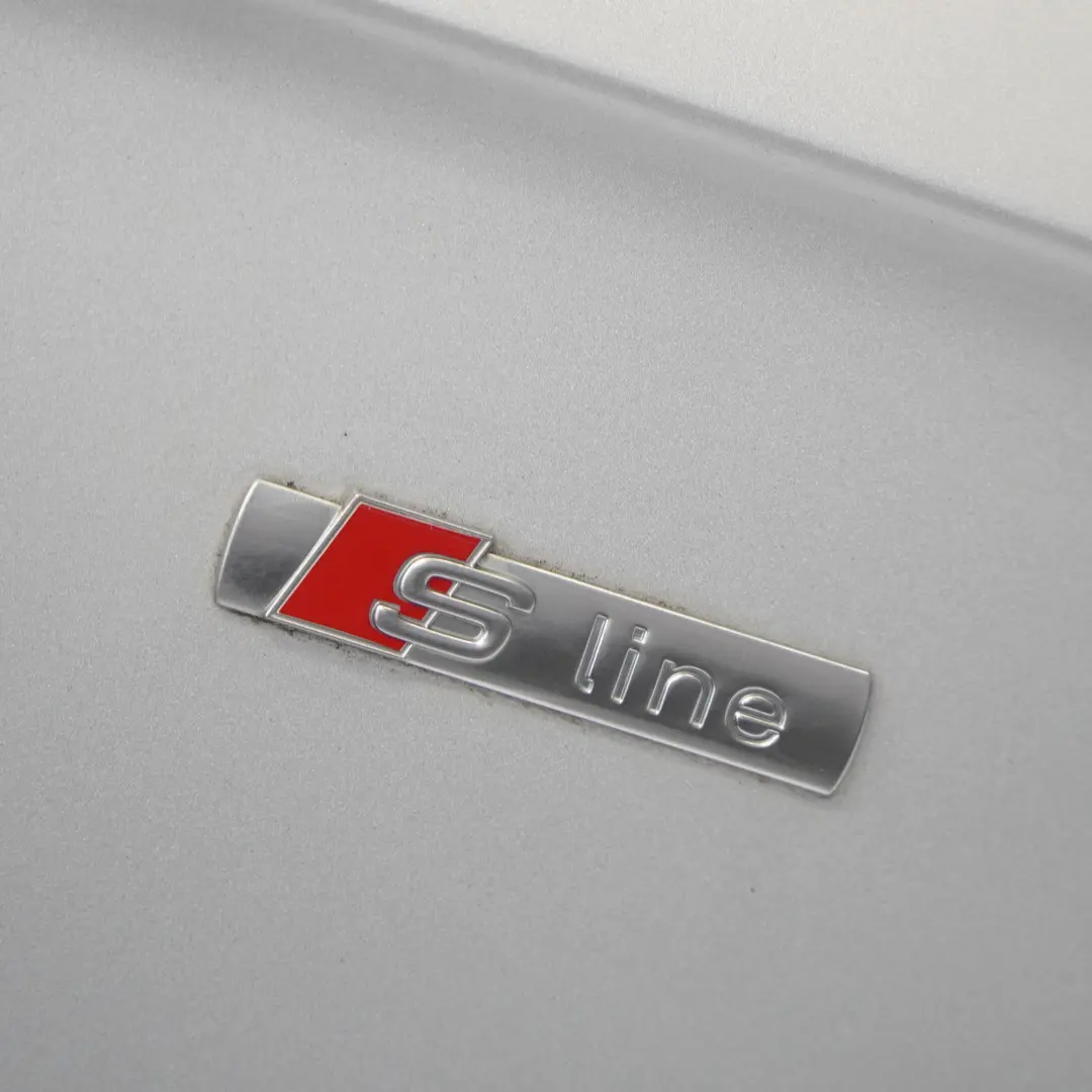 Audi Q7 4L Side Panel Front Right O/S Wing Fender Ice Silver Metallic - X7W - SKU 4L0821102-ICS - Part number 4L0821102