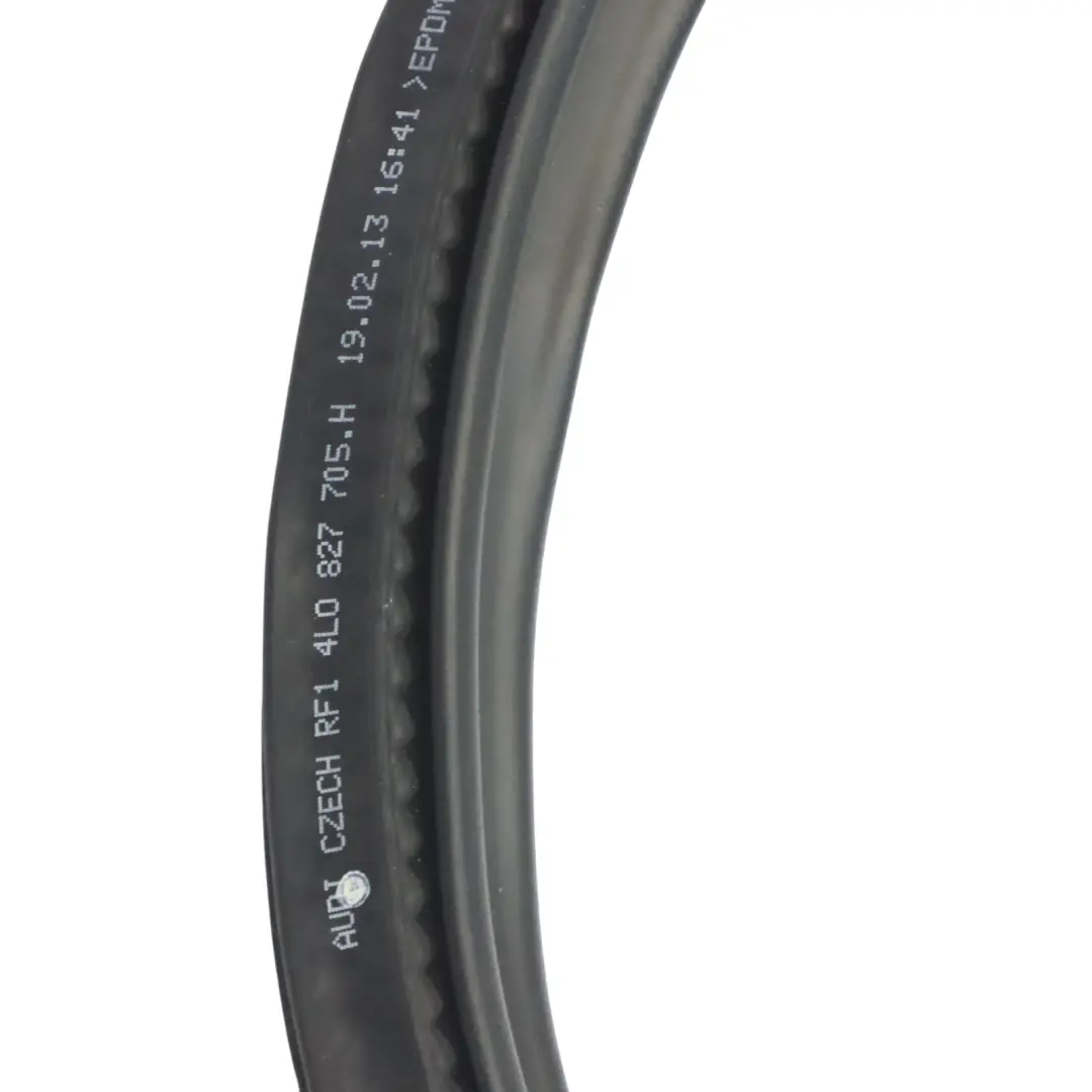 Joint d'étanchéité de coffre et de hayon en caoutchouc pour Audi Q7 4L à propos du numéro de pièce 4L0827705J Audi Q7 4L Joint d'étanchéité de coffre et de hayon en caoutchouc - SKU 4L0827705J - Numéro de pièce 4L0827705J