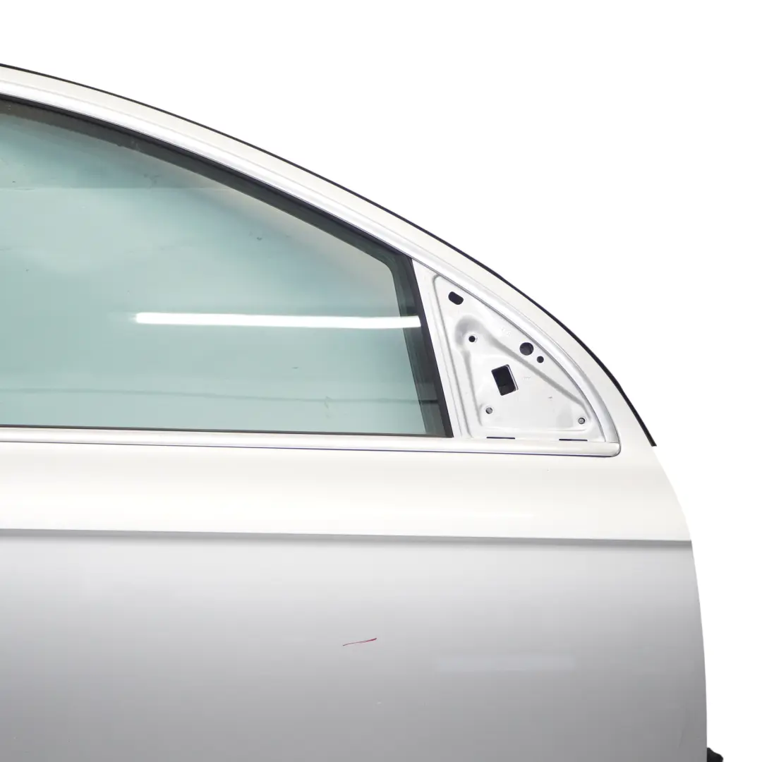 Audi Q7 4L Puerta Delantera Derecha Ice Silver Metallic - X7W - SKU 4L0831052A-ICS - Número de pieza 4L0831052A