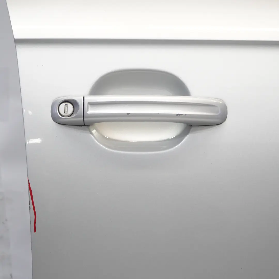 Audi Q7 4L Puerta Delantera Derecha Ice Silver Metallic - X7W - SKU 4L0831052A-ICS - Número de pieza 4L0831052A