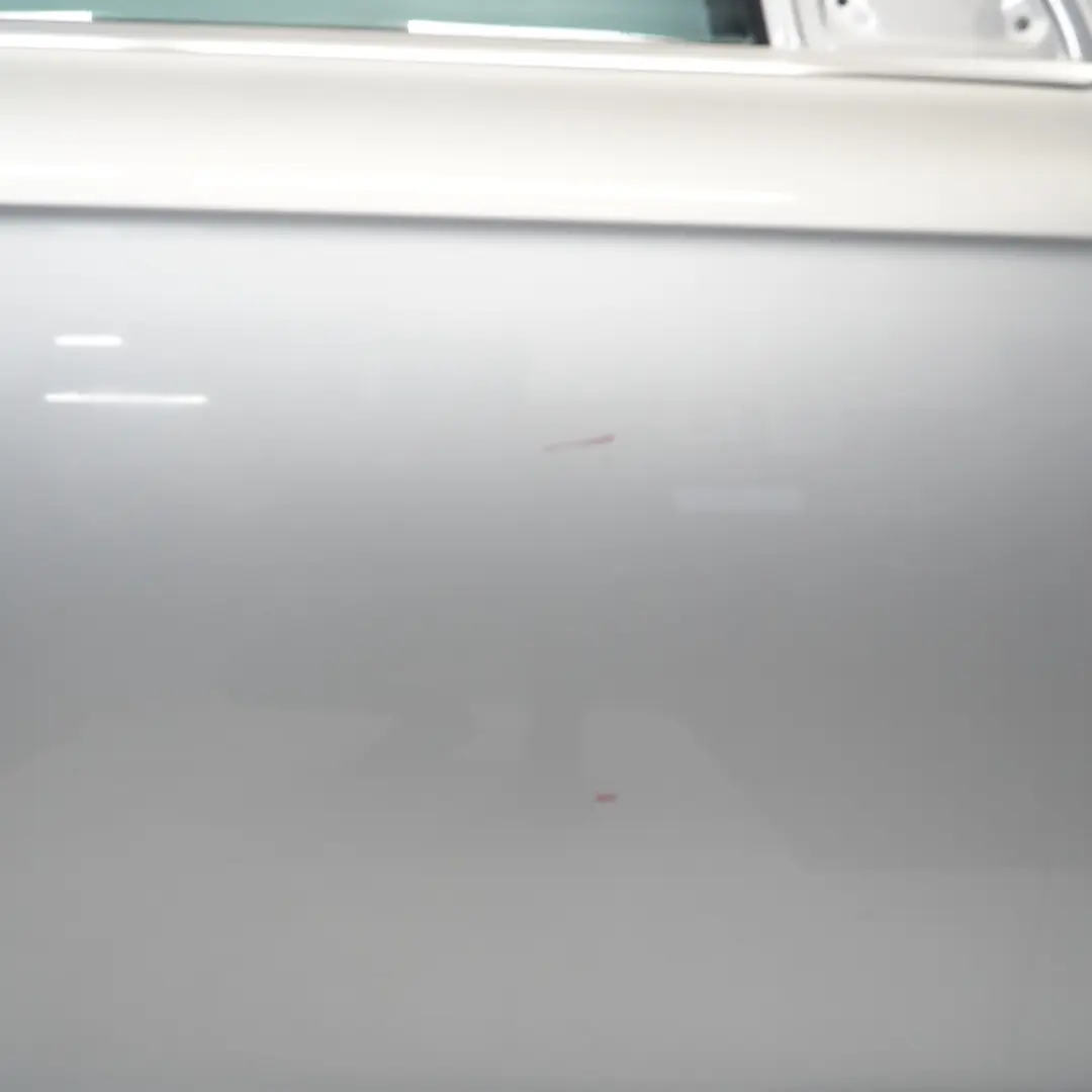 Audi Q7 4L Puerta Delantera Derecha Ice Silver Metallic - X7W - SKU 4L0831052A-ICS - Número de pieza 4L0831052A