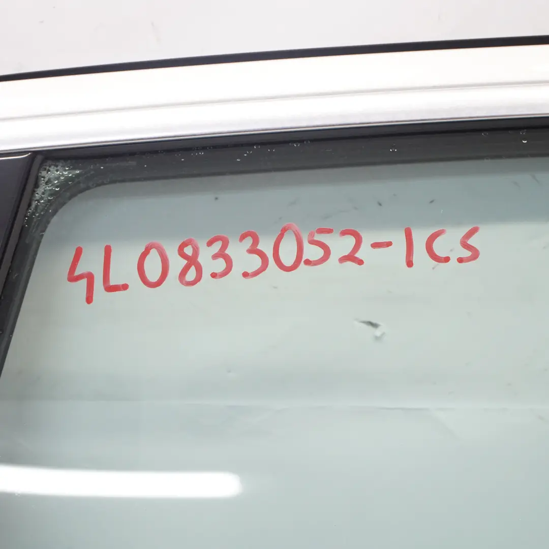 Audi Q7 4L Porte Arrière Droite Panneau de Recouvrement Ice Silver Metallic X7W - SKU 4L0833052-ICS - Numéro de pièce 4L0833052