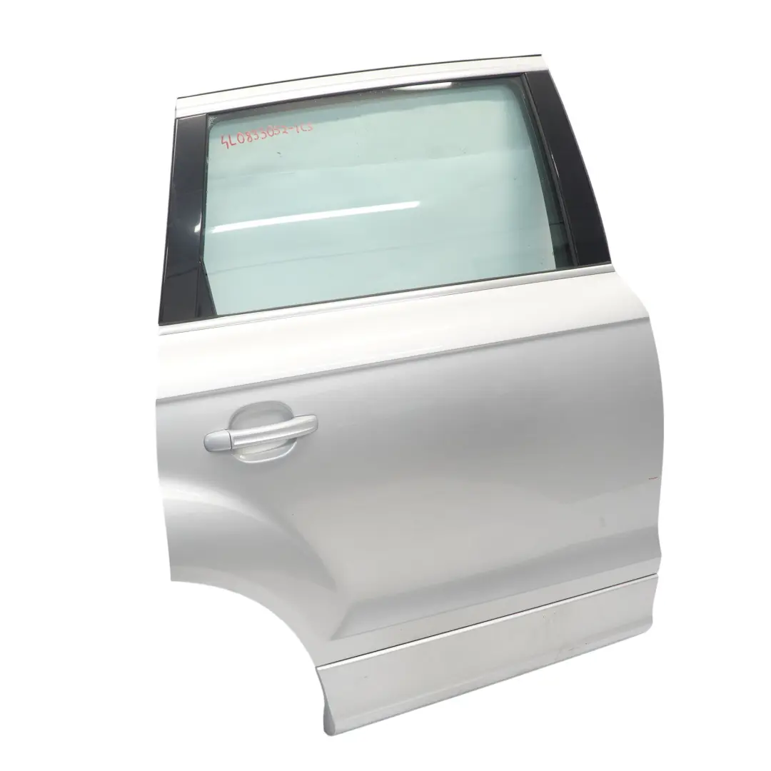 Porta posteriore destra Pannello di copertura Ice Silver - X7W per Audi Q7 4L con numero di parte 4L0833052 Audi Q7 4L Porta posteriore destra Pannello di copertura Ice Silver - X7W - SKU 4L0833052-ICS - Numero di parte 4L0833052