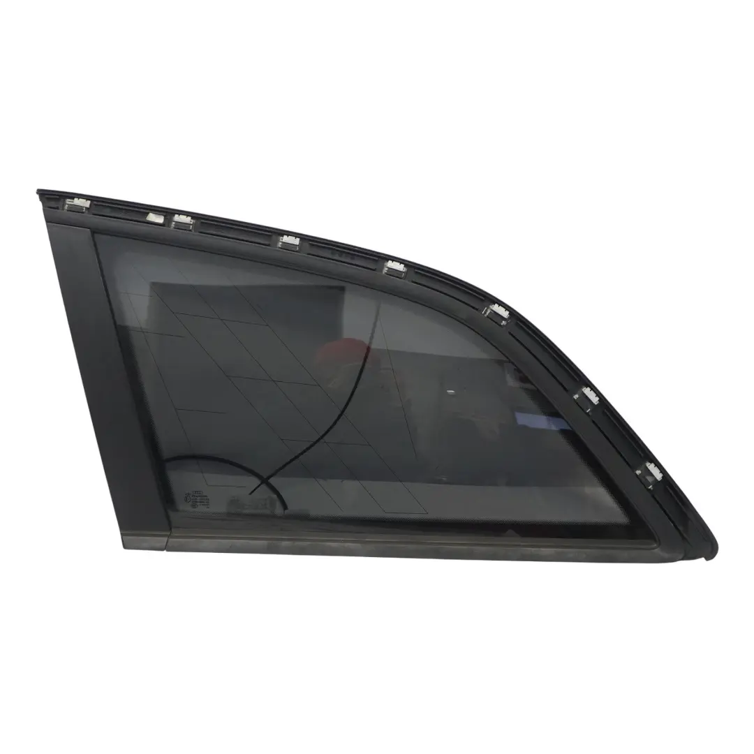 Vitre de custode arrière gauche teintée AS3 pour Audi A4 B9 à propos du numéro de pièce 4L0845299Q Audi A4 B9 Vitre de custode arrière gauche teintée AS3 - SKU 4L0845299Q - Numéro de pièce 4L0845299Q