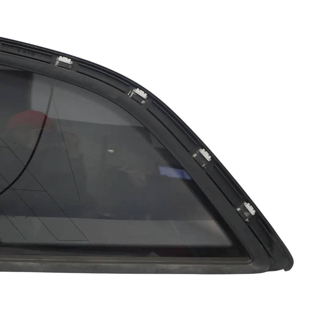 Audi A4 B9 Vitre de custode arrière gauche teintée AS3 - SKU 4L0845299Q - Numéro de pièce 4L0845299Q
