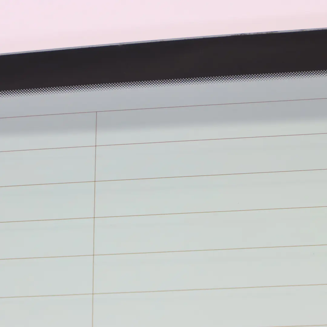 Szyba Tylna AS2 Szyba w Klapę Bagażnika Zielona C do Audi Q7 4L o numerze 4L0845501 Audi Q7 4L Szyba Tylna AS2 Szyba w Klapę Bagażnika Zielona C - SKU 4L0845501 - Numer Części 4L0845501