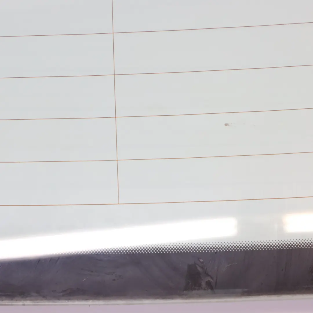 Szyba Tylna AS2 Szyba w Klapę Bagażnika Zielona C do Audi Q7 4L o numerze 4L0845501 Audi Q7 4L Szyba Tylna AS2 Szyba w Klapę Bagażnika Zielona C - SKU 4L0845501 - Numer Części 4L0845501