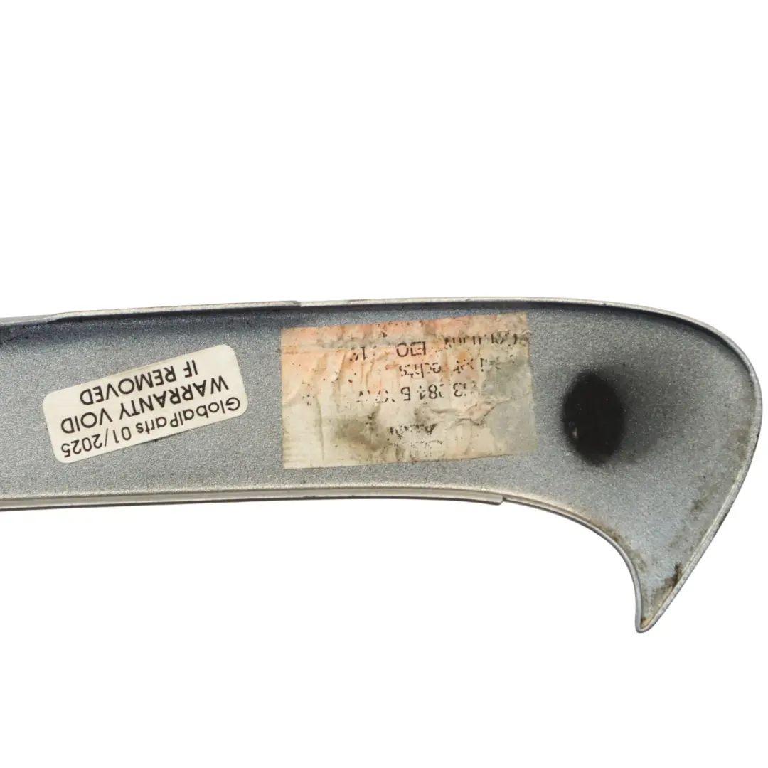 Bande arrière Cadre vitre droit Garniture argent glacé X7W pour Audi Q7 4L à propos du numéro de pièce 4L0853084B Audi Q7 4L Bande arrière Cadre vitre droit Garniture argent glacé X7W - SKU 4L0853084B-ICS - Numéro de pièce 4L0853084B