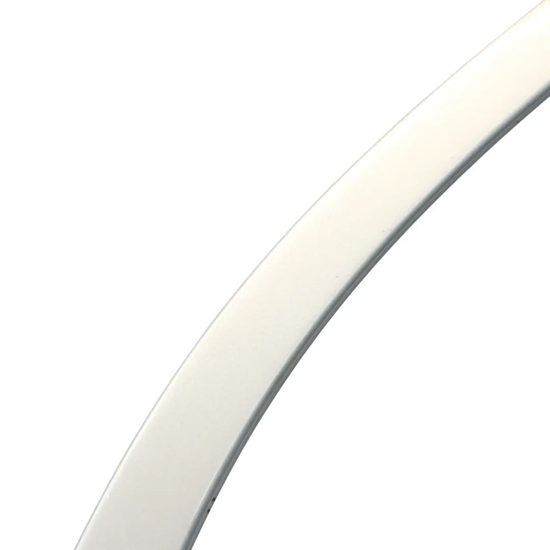 Audi Q7 4L Bande arrière Cadre vitre droit Garniture argent glacé X7W - SKU 4L0853084B-ICS - Numéro de pièce 4L0853084B