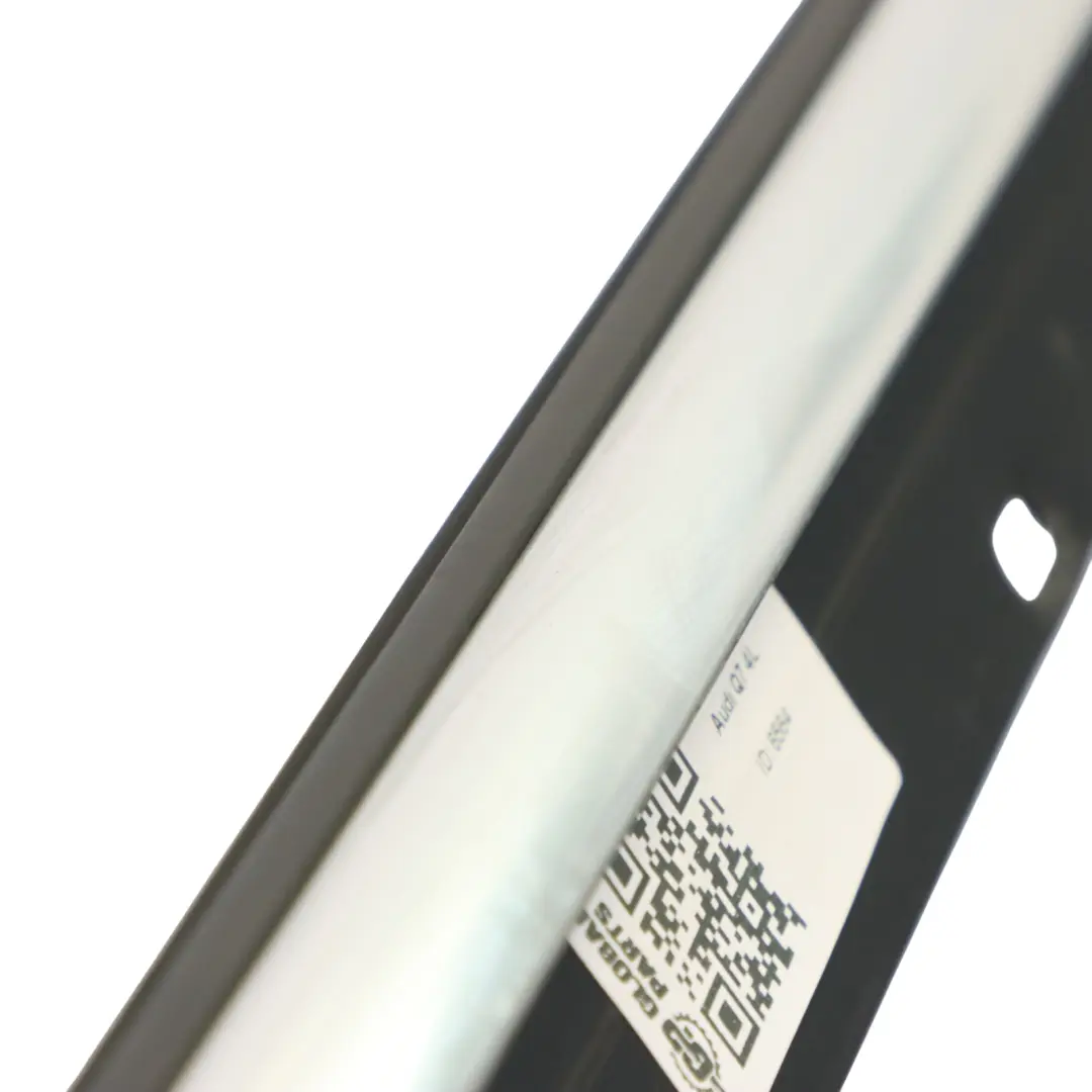 Baguette de fenêtre porte arrière moulure chromée gauche pour Audi Q7 4L à propos du numéro de pièce 4L0853763E Audi Q7 4L Baguette de fenêtre porte arrière moulure chromée gauche - SKU 4L0853763E - Numéro de pièce 4L0853763E