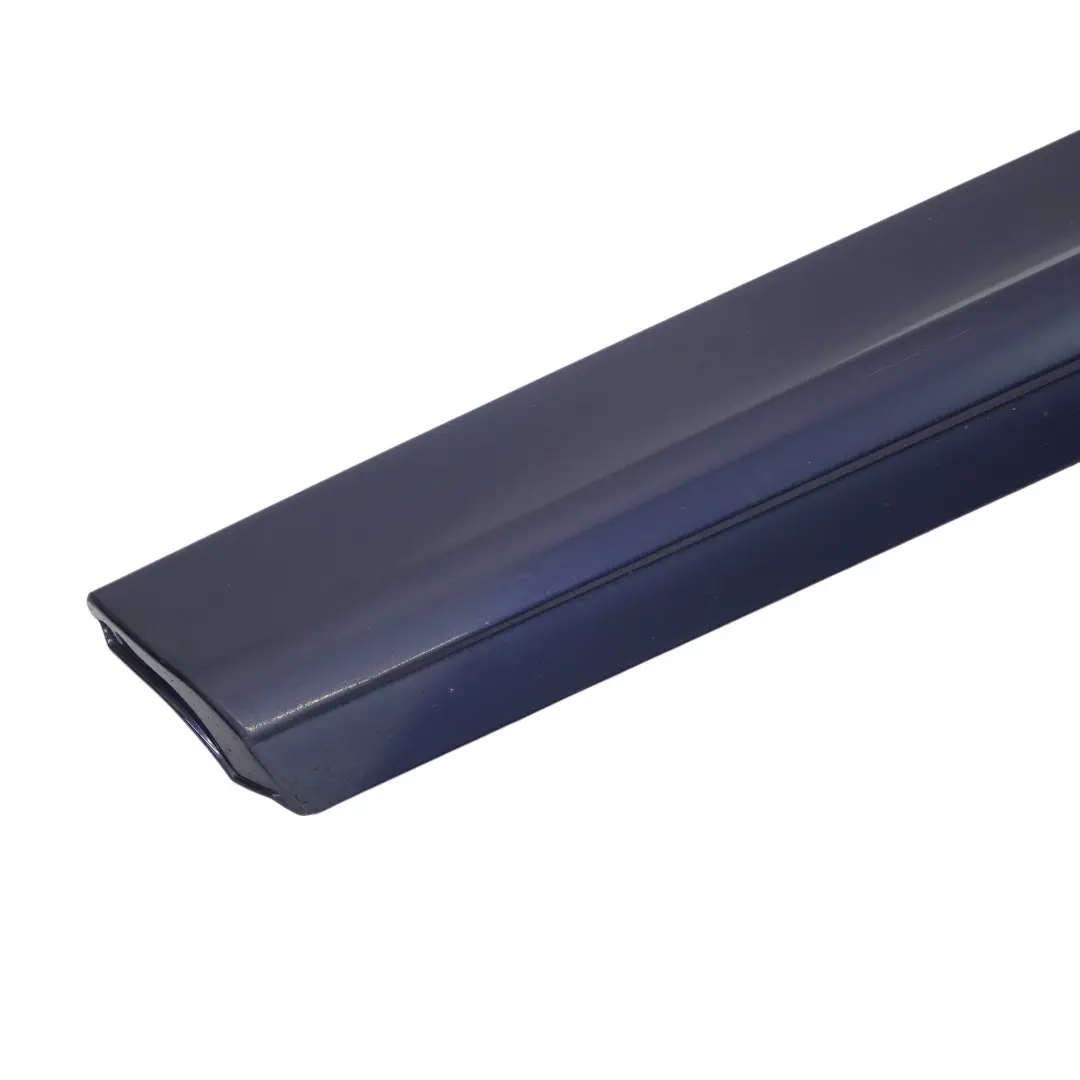 Osłona Progu Drzwi Tył Lewa Mugello Blue Pearl - Z5E 4L0853959 do AUDI Q7 4L o numerze 4L0853959F AUDI Q7 4L Osłona Progu Drzwi Tył Lewa Mugello Blue Pearl - Z5E 4L0853959 - SKU 4L0853959F-MUB - Numer Części 4L0853959F