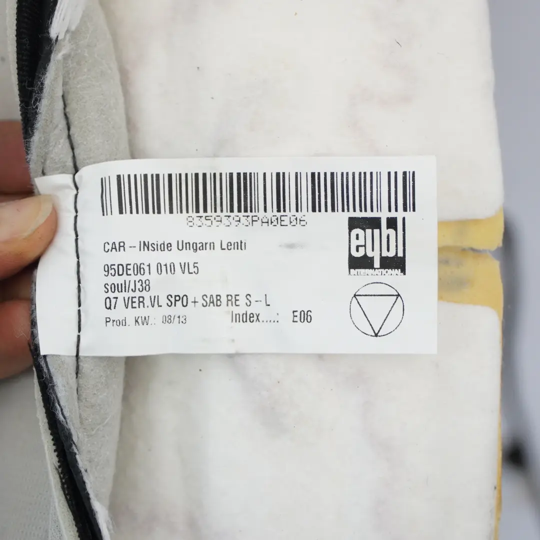 Audi Q7 4L Oparcie Przedniego Fotela Prawe Podgrzewane Czarna Skóra - SKU 4L0881806F - Numer Części 4L0881806F