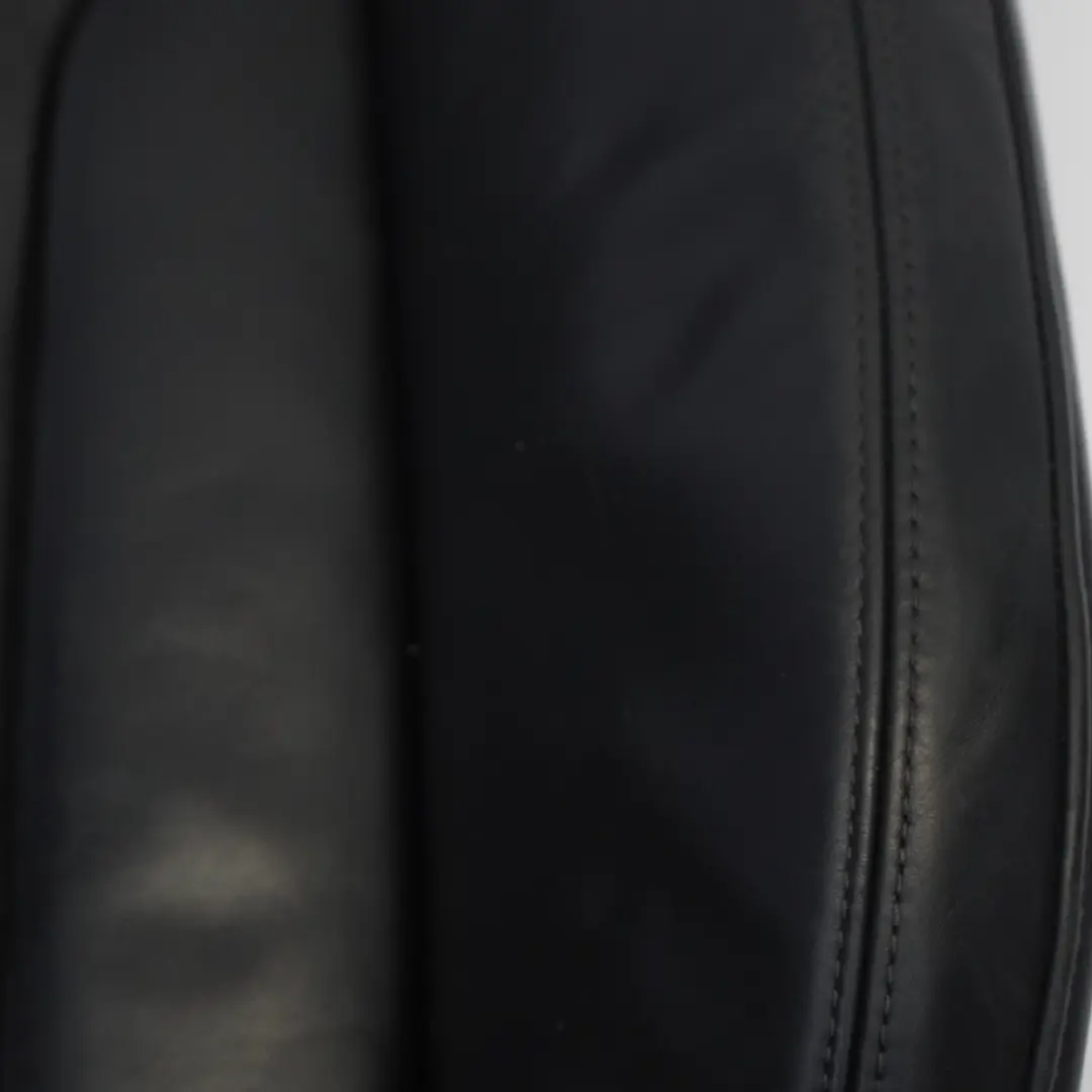 Couvre-dossier Siège Avant Droit Panneau Chauffant Cuir Noir pour Audi Q7 4L à propos du numéro de pièce 4L0881806F Audi Q7 4L Couvre-dossier Siège Avant Droit Panneau Chauffant Cuir Noir - SKU 4L0881806F - Numéro de pièce 4L0881806F