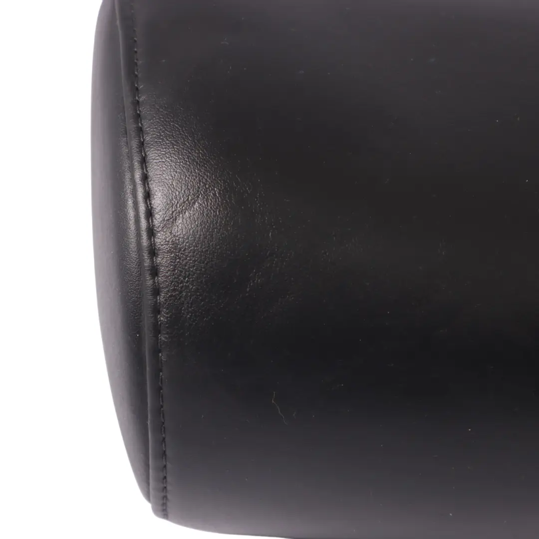 Sitz Kopfstütze vorne rechts Schwarz Leder Seele für Audi Q7 4L mit Teilenummer 4L0881902AJ Audi Q7 4L Sitz Kopfstütze vorne rechts Schwarz Leder Seele - SKU 4L0881902AJ - Teilenummer 4L0881902AJ