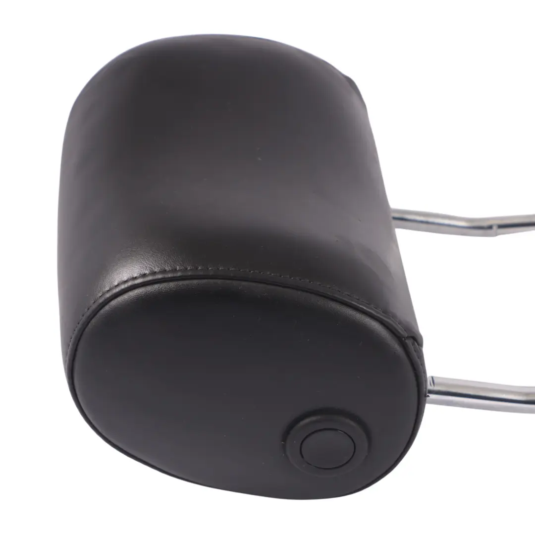 Zagłówek Prawy Przedni Czarna Skóra Soul do Audi Q7 4L o numerze 4L0881902AJ Audi Q7 4L Zagłówek Prawy Przedni Czarna Skóra Soul - SKU 4L0881902AJ - Numer Części 4L0881902AJ