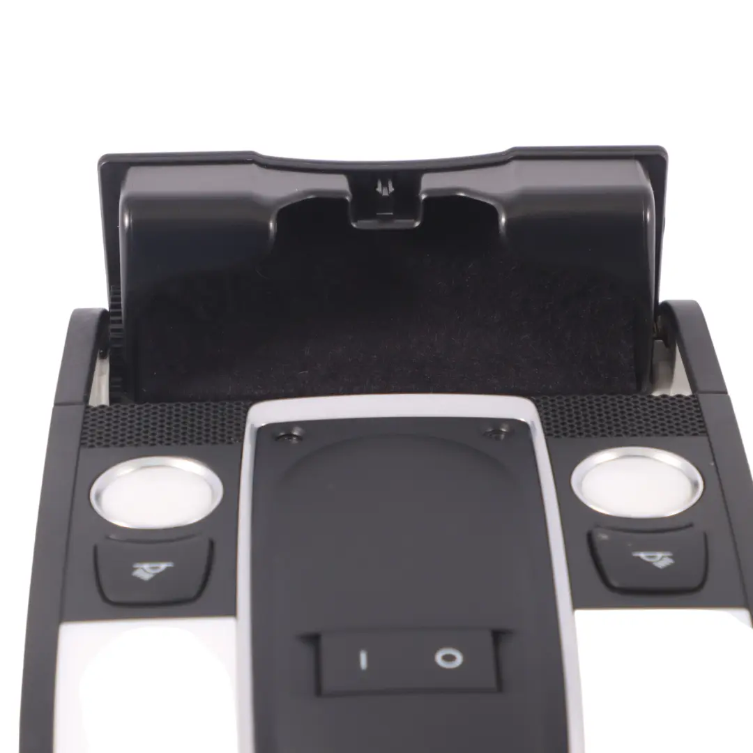  Luz de techo AUDI Q7 4L A6 C6 Luz de lectura interior delantera Negro - SKU 4L0947140 - Número de pieza 4L0947140