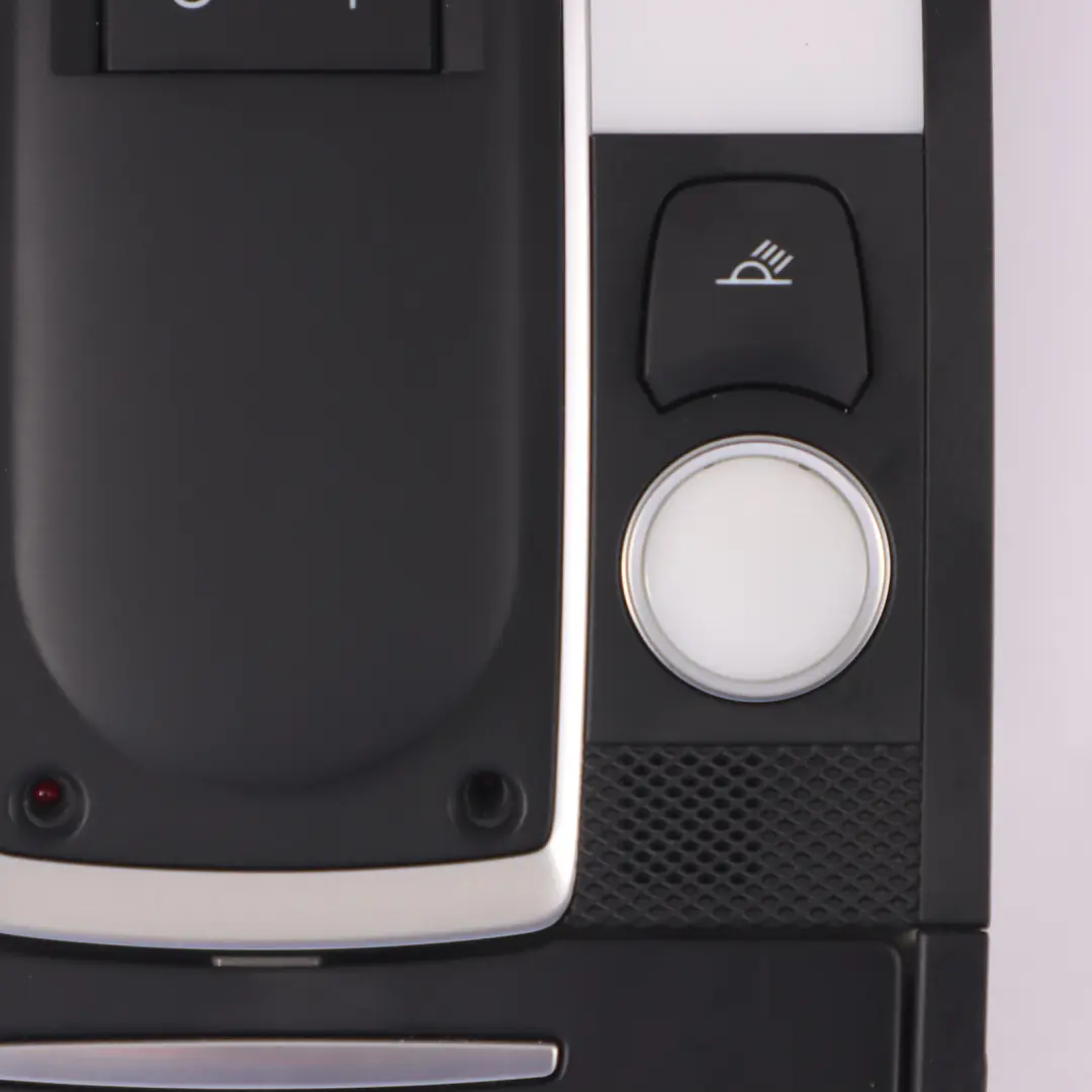  Luz de techo AUDI Q7 4L A6 C6 Luz de lectura interior delantera Negro - SKU 4L0947140 - Número de pieza 4L0947140