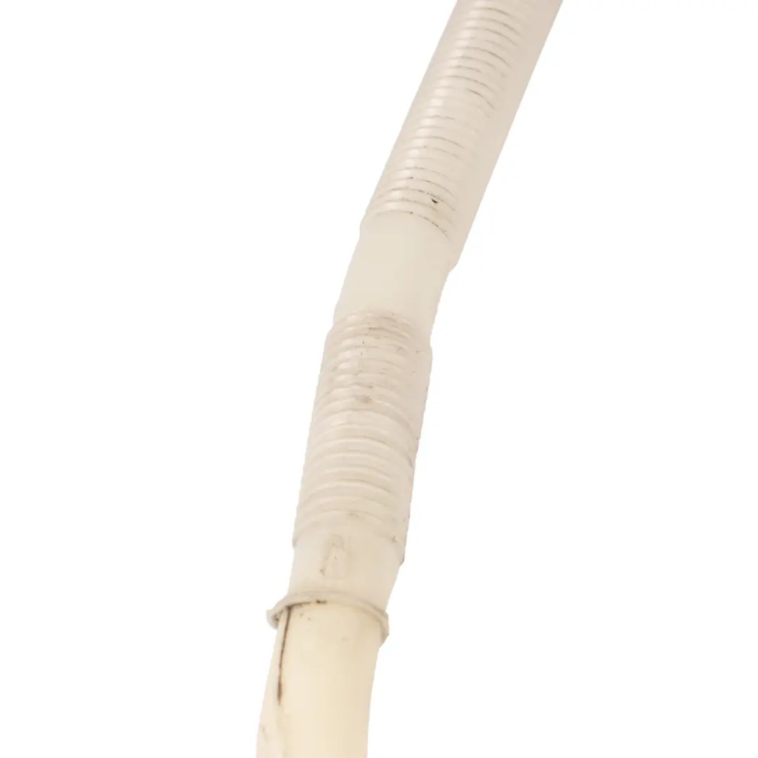 Lave glace Bouchon de remplissage de tuyau pour Audi Q7 4L à propos du numéro de pièce 4L0955462A Audi Q7 4L Lave glace Bouchon de remplissage de tuyau - SKU 4L0955462A - Numéro de pièce 4L0955462A