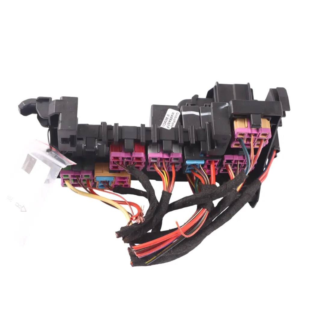 Fuse Relay Box Module Electrical Control Unit to Audi Q7 4L with Part number 4L1937503 Audi Q7 4L Fuse Relay Box Module Electrical Control Unit - SKU 4L1937503 - Part number 4L1937503