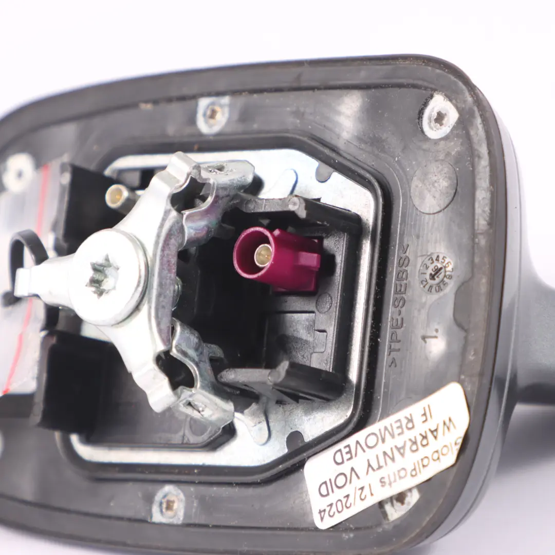 Audi A4 B9 Antena Dachowa Shark Szara Daytona Grey - Z7S 4M0035503K - SKU 4M0035503K-DGR - Numer Części 4M0035503K-DGR