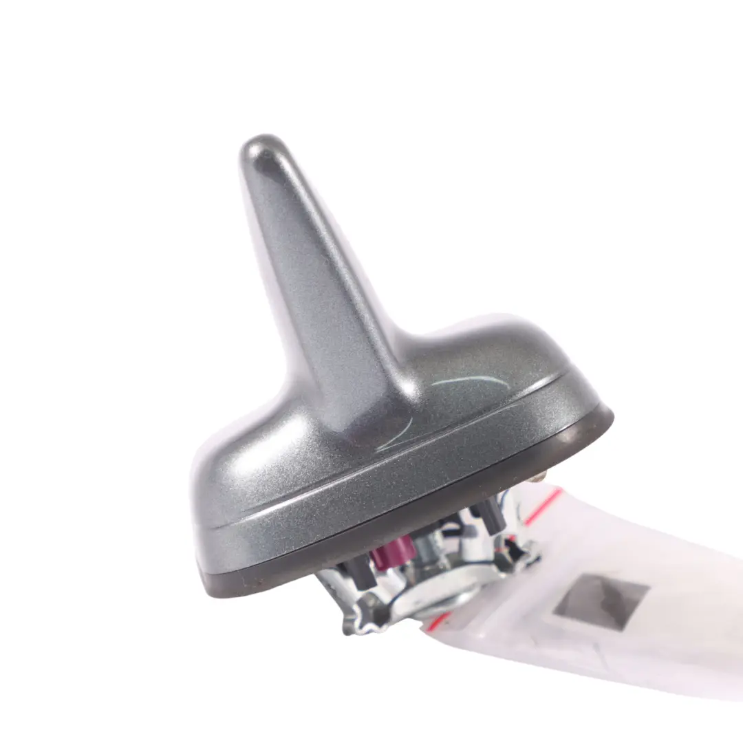 Audi A4 B9 Antenne Dachantenne Hai Daytona Grau - Z7S 4M0035503K - SKU 4M0035503K-DGR - Teilenummer 4M0035503K-DGR