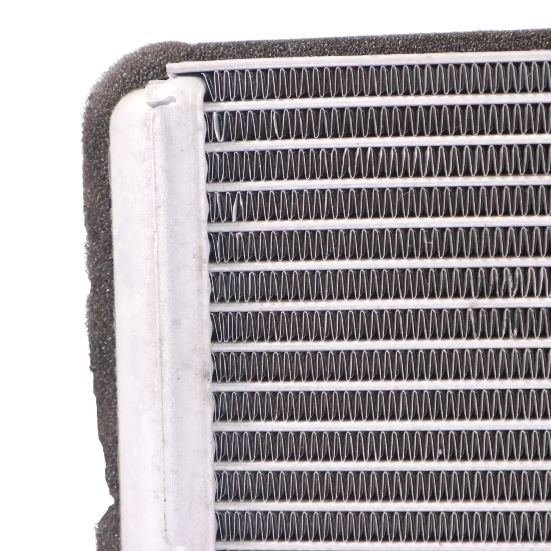 Echangeur de chaleur intérieur Matrix pour Audi A4 B9 à propos du numéro de pièce 4M0898037C Audi A4 B9 Echangeur de chaleur intérieur Matrix - SKU 4M0898037C - Numéro de pièce 4M0898037C