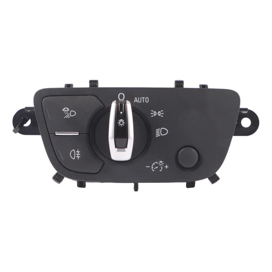 Interrupteur de contrôle des phares pour Audi A4 B9 à propos du numéro de pièce 4M0941531AA Audi A4 B9 Interrupteur de contrôle des phares - SKU 4M0941531AA - Numéro de pièce 4M0941531AA