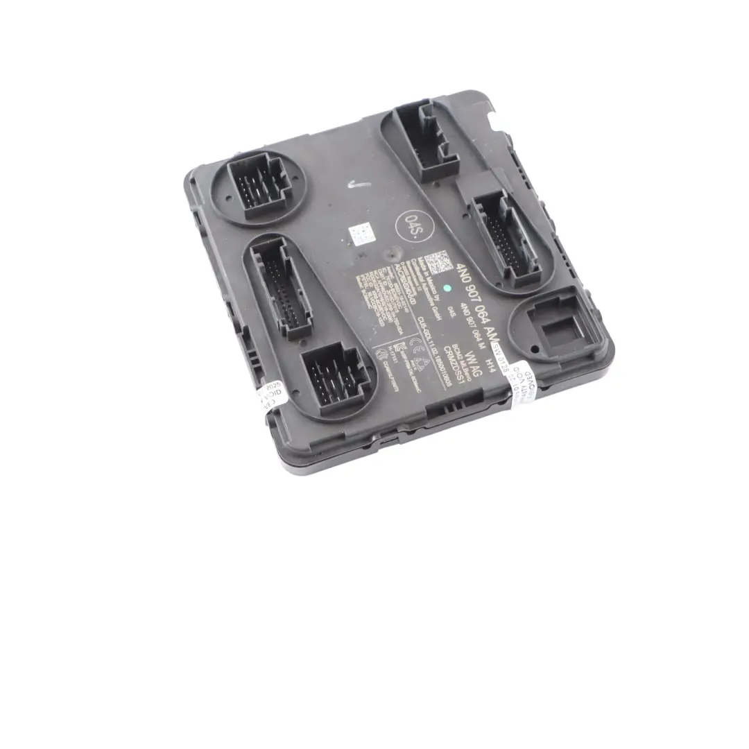 Body Control Unit Module BCM2 On-board Power Supply 4N0907064AH to Audi Q5 FY with Part number 4N0907064AM Audi Q5 FY Body Control Unit Module BCM2 On-board Power Supply 4N0907064AH - SKU 4N0907064AM - Part number 4N0907064AM