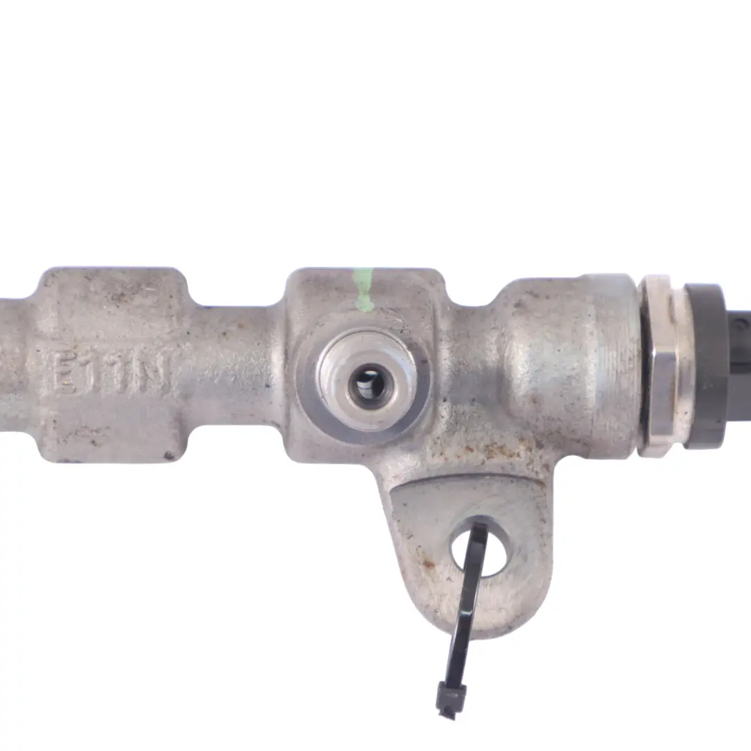 Fiat Doblo 2.0 Diesel Tira de raíl de inyector de combustible - SKU 55215208 - Número de pieza 55215208