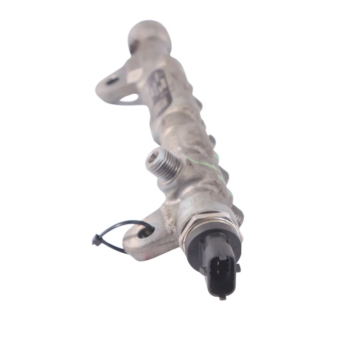 Fiat Doblo 2.0 Diesel Tira de raíl de inyector de combustible - SKU 55215208 - Número de pieza 55215208
