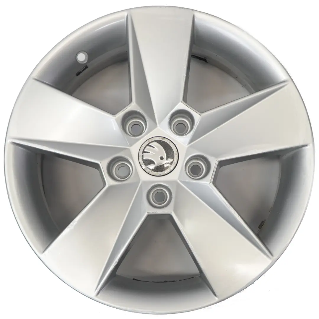 Skoda Octavia Mk3 5E jante alliage argent 6,5J 16" ET:46 Star Spoke - SKU 5E0601025H-1 - Numéro de pièce 5E0601025H